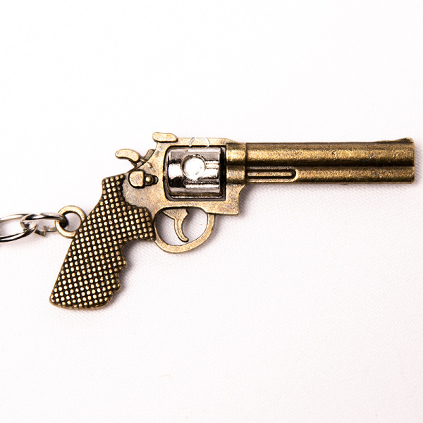 Брелок металлический  Пистолет револьвер (2).jpg