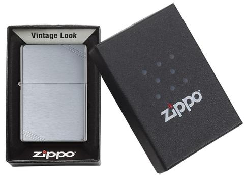 230 Зажигалка Vintage Series1937 покрытие Brushed Chrome серебрис матов с засечками Zippo (1).jpg