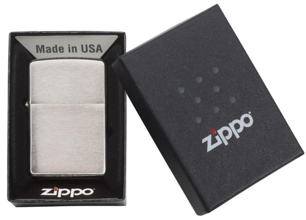 200 Зажигалка Zippo Classic покрытие Brushed Chrome серебристая матовая Zippo (1).jpg