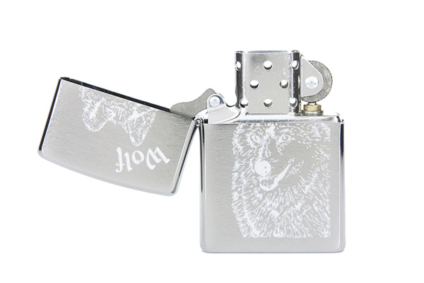 200 Зажигалка Wolf покрытие Brushed Crome серебристая матовая Zippo (2).jpg